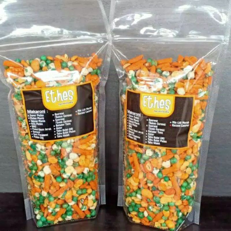 

CEMILAN KACANG CAMPUR JUMBO (550gr)