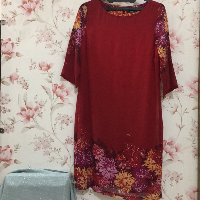 Dress merah Eprise