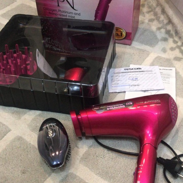 Tescom NTCD 50 hair dryer