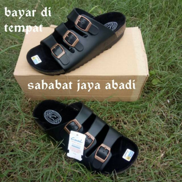 Sandal santai Ban3 hitam selop gesper