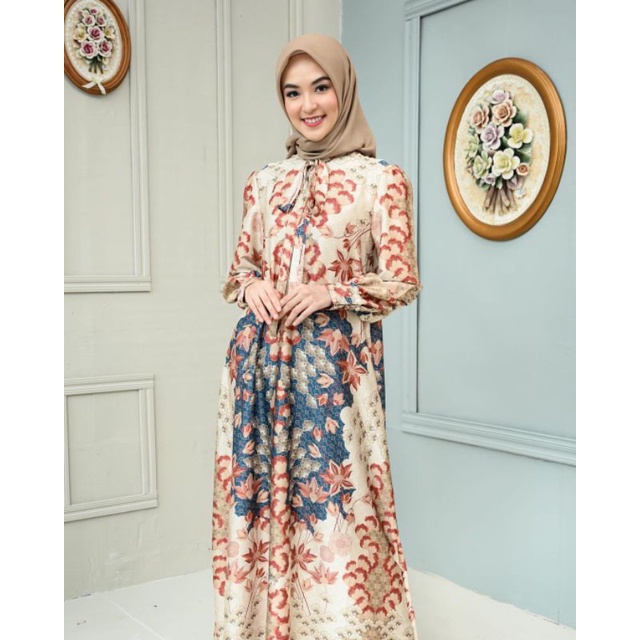 Ava Dress color Redwood from Klamby La Galigo Series