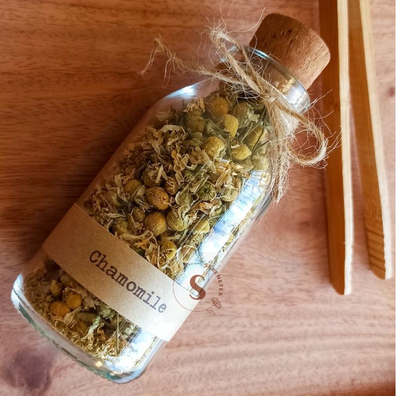 

Chamomile Tea in Bottle 100 ml Teh Bunga