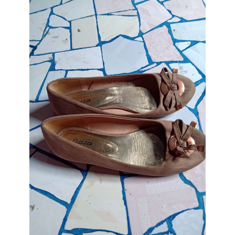 sepatu bata size 4 preloved