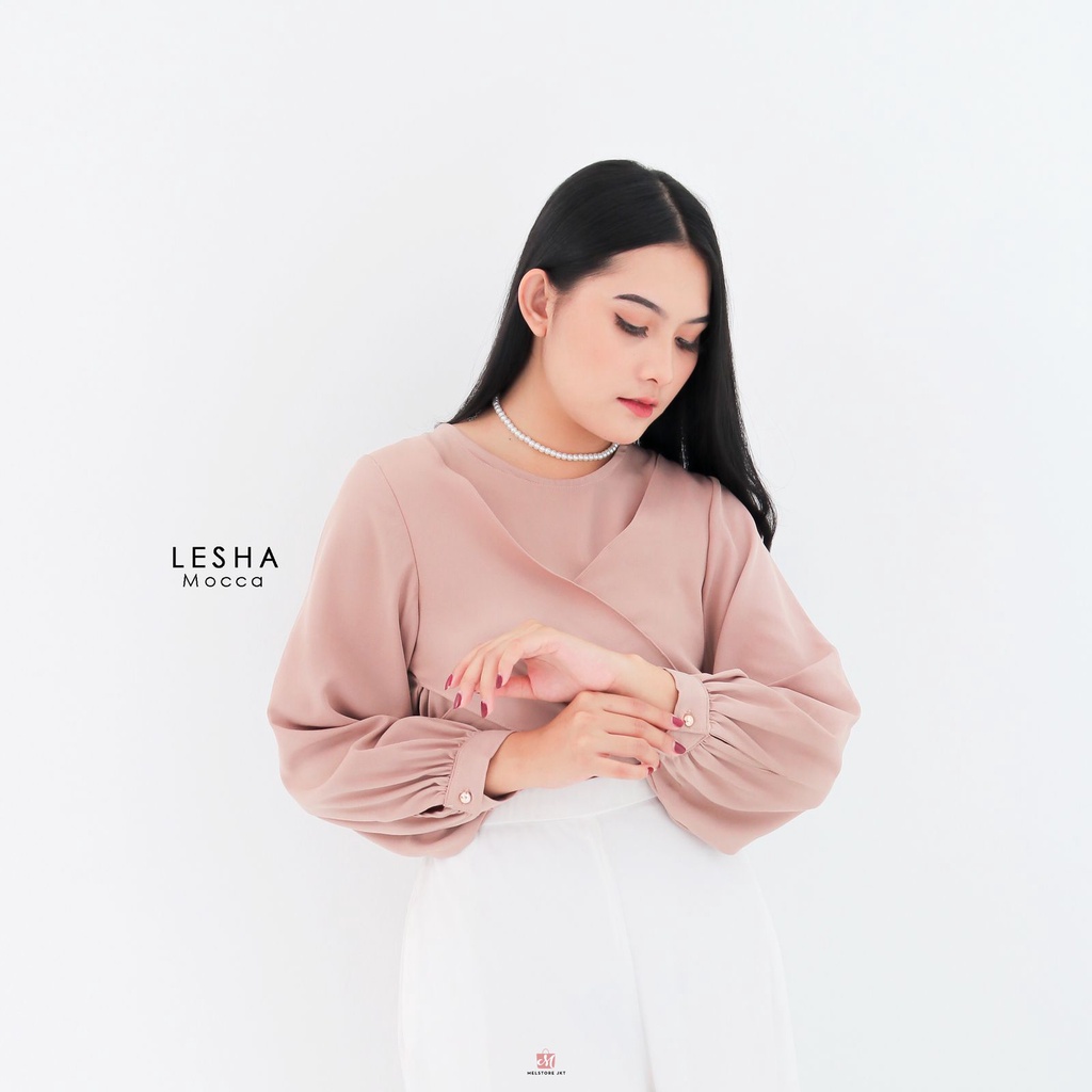 Damelia Lesha Blouse Wanita