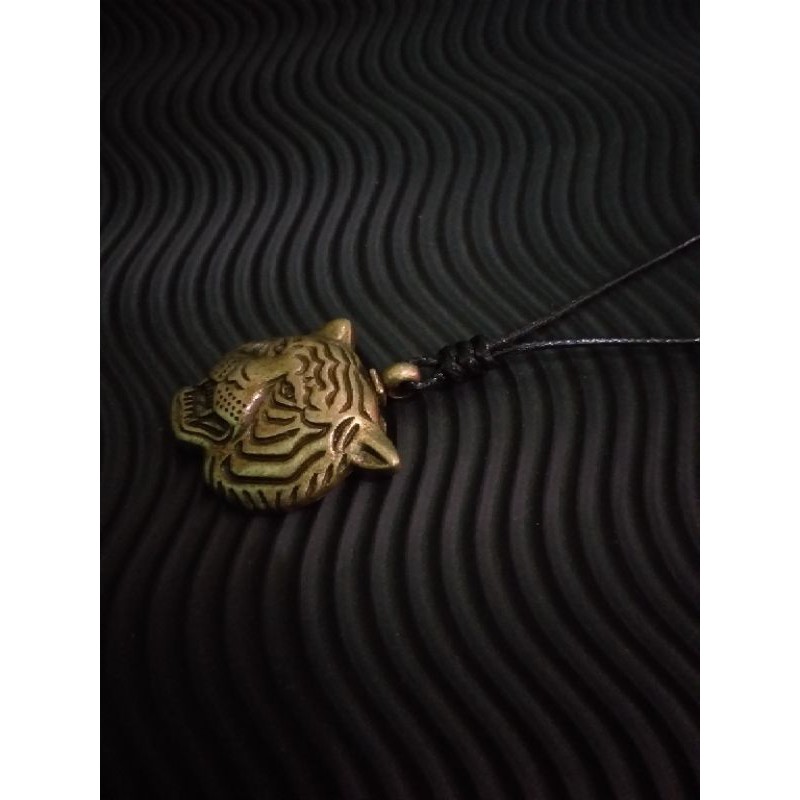 kalung macan harimau