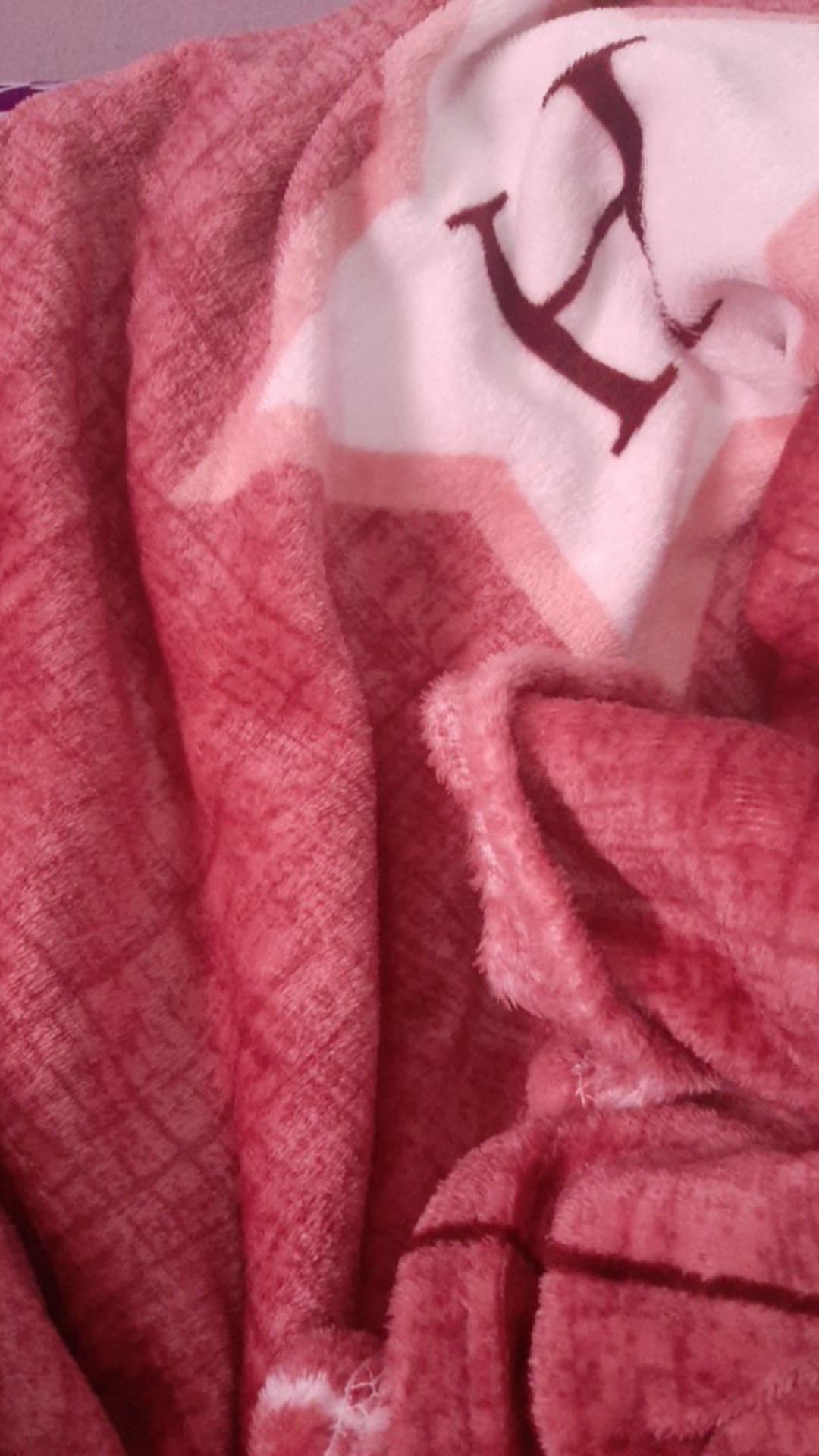 Selimut Bulu Dewasa Halus Lembut 150x200 Motif Kren ,ngetren Termurah Kualitasimport ,hargapromo Cod