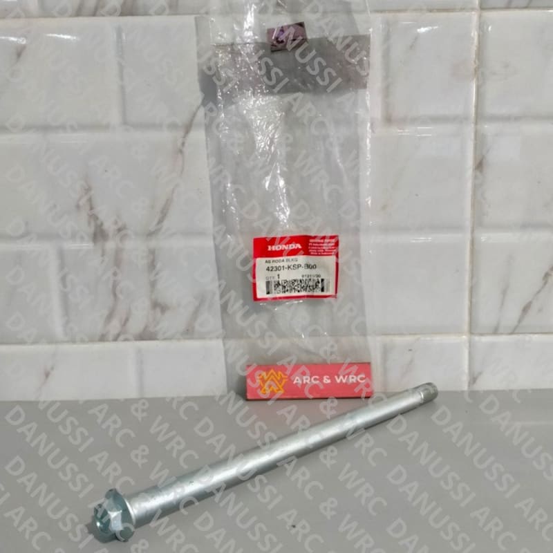 (100% Ori ) As Roda Belakang Honda MegaPro Monoshock/CB150 Verza/Verza 150 Pasti bagus