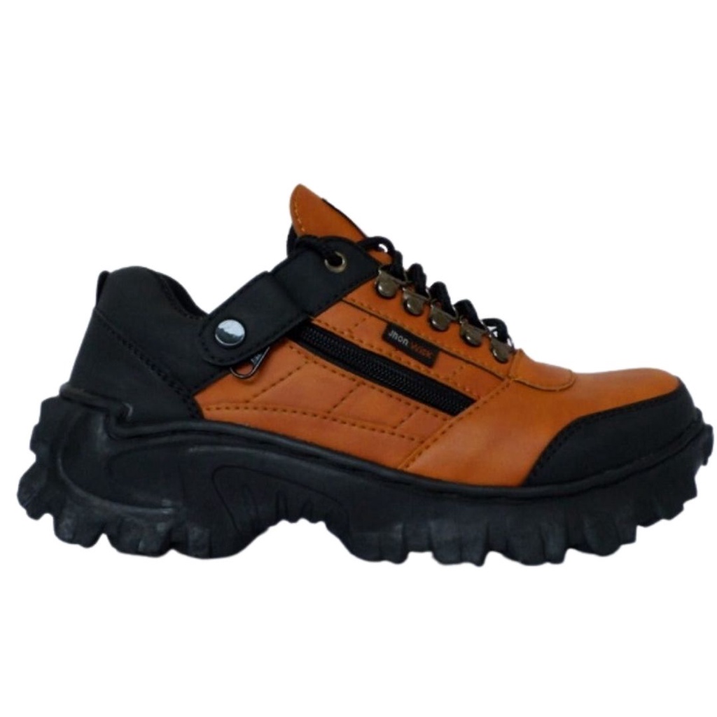 Sepatu Safety Boots / Sepatu Gunung Pria John Wick / Sepatu Hiking Pria