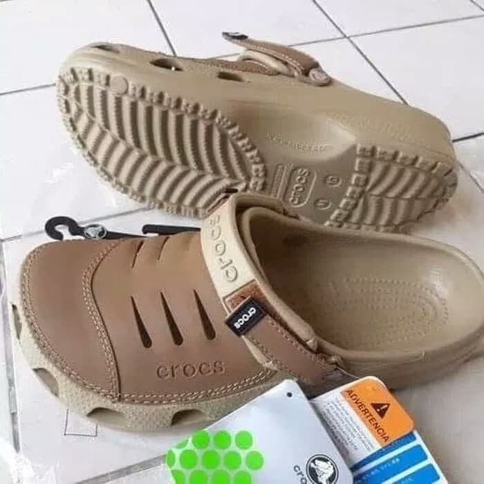 Sandal Crocs Yukon Leather pria ssandal Crocs yukon leather Yukon