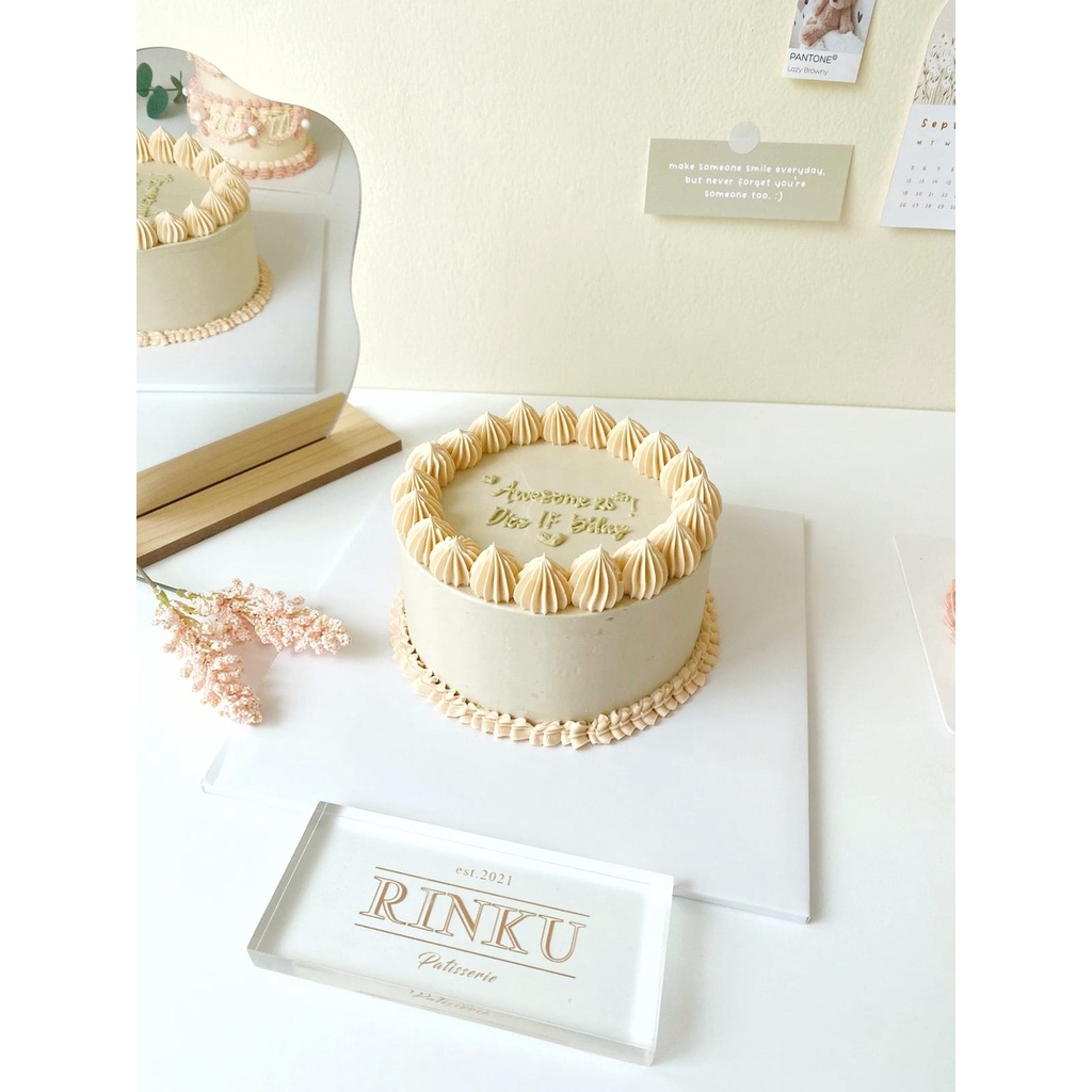 VINTAGE STYLE SIMPLE CAKE // MINIMALIST KOREAN CAKE