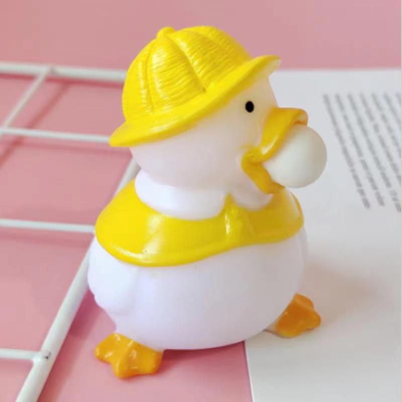 Mainan Spit Bubble Pop It Squishy Karakter Karet Silikon/Mainan Duck / Mainan Bebek / Mainan Karakter Lucu Remasan / Pop It Karakter Lucu-Kuning