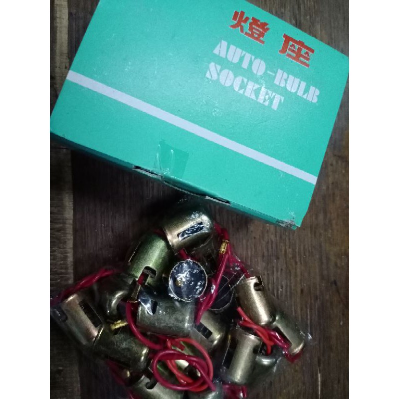 SOCKET AUTO BULB / FITTING LAMPU KALENG KAKI 1/KAKI 2