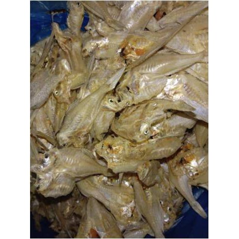 

Ikan Asin Perak Belah Tawar ( 500 Gr )