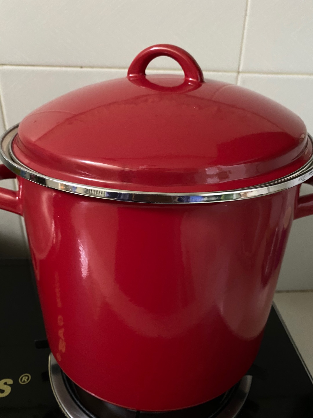 Kedaung Panci Dengan Tutup Enamel Merah / Red Stock Pot With Enamel Lid 7.57 L