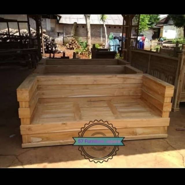 Kursi Box panjang kayu jati Jepara/ bangku hias/ kursi pajangan Mentahan