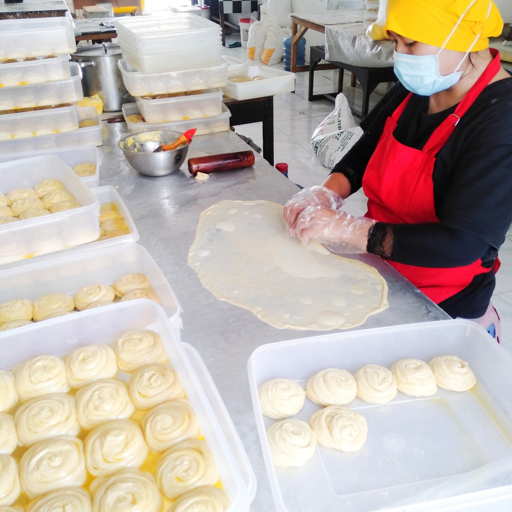 Omar Maryam Cheese Roti Canai Frozen Rasa Keju 1 Bungkus isi 5 pcs