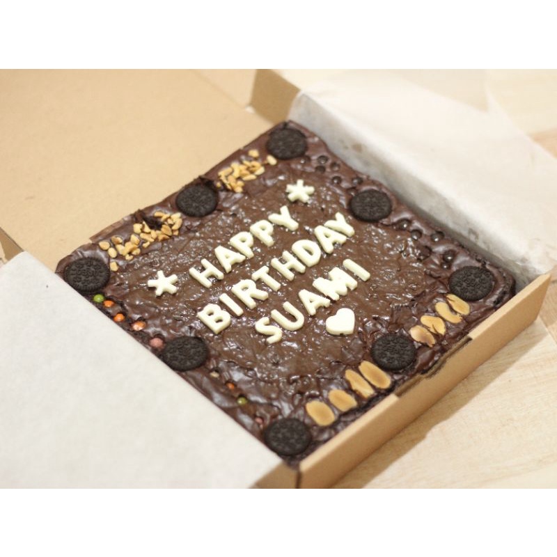 

Brownies ulang tahun