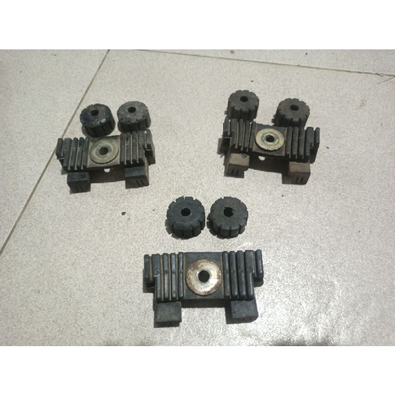 Karet Ganjal Bantalan Dudukan Tangki Depan Belakang Set Honda TIGER REVO TIREV TIGER 2000 TILAM TILA