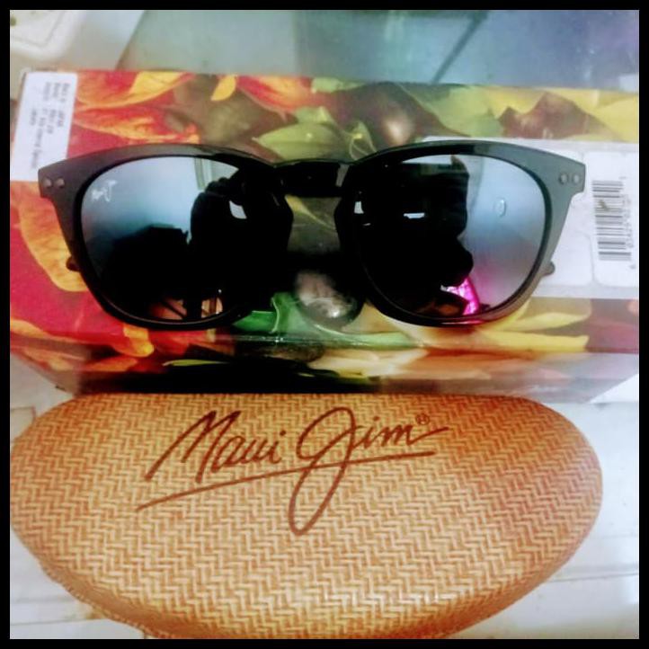 Terbatas - Maui Jim Holo Holo - Hitam