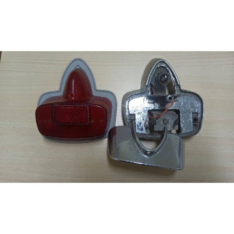Stoplamp vespa vbb stoplamp vespa vnb stoplamp VGLB stoplamp vbb lampu belakang vbb lampu belakang v