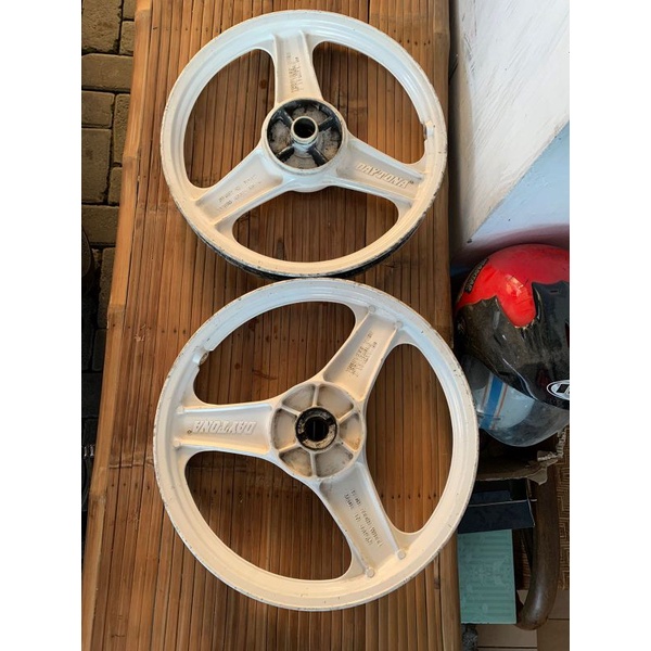 velg daytona palang 3 original suzuki