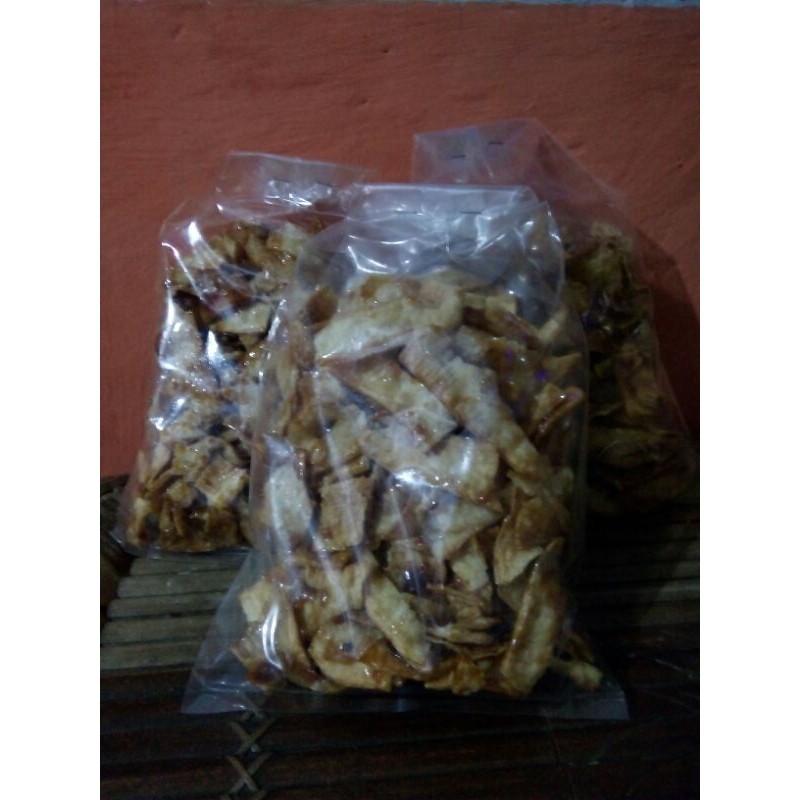 

Balungkuwuk/keripik singkong pedas