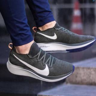 men's nike zoom fly flyknit