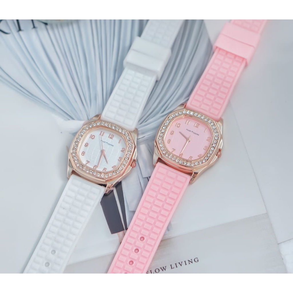 BAJ Jam Tangan Quartz Strap Rubber PU Analog Casual Gaya Retro Wanita Persegi Watch Korean Fashion Body Diamond RM043