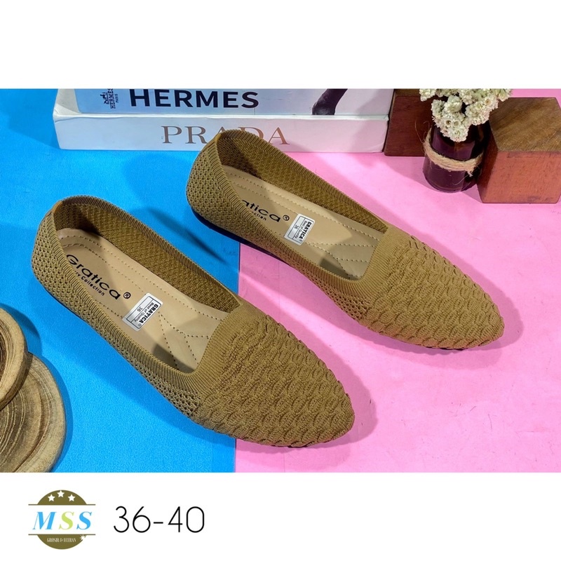 SEPATU FLAT GRATICA