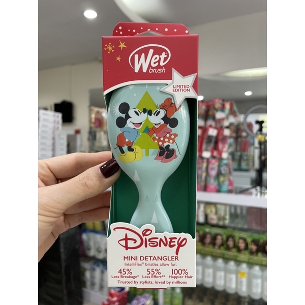 The Wet Brush Mini Disney Mickey Holiday Couple