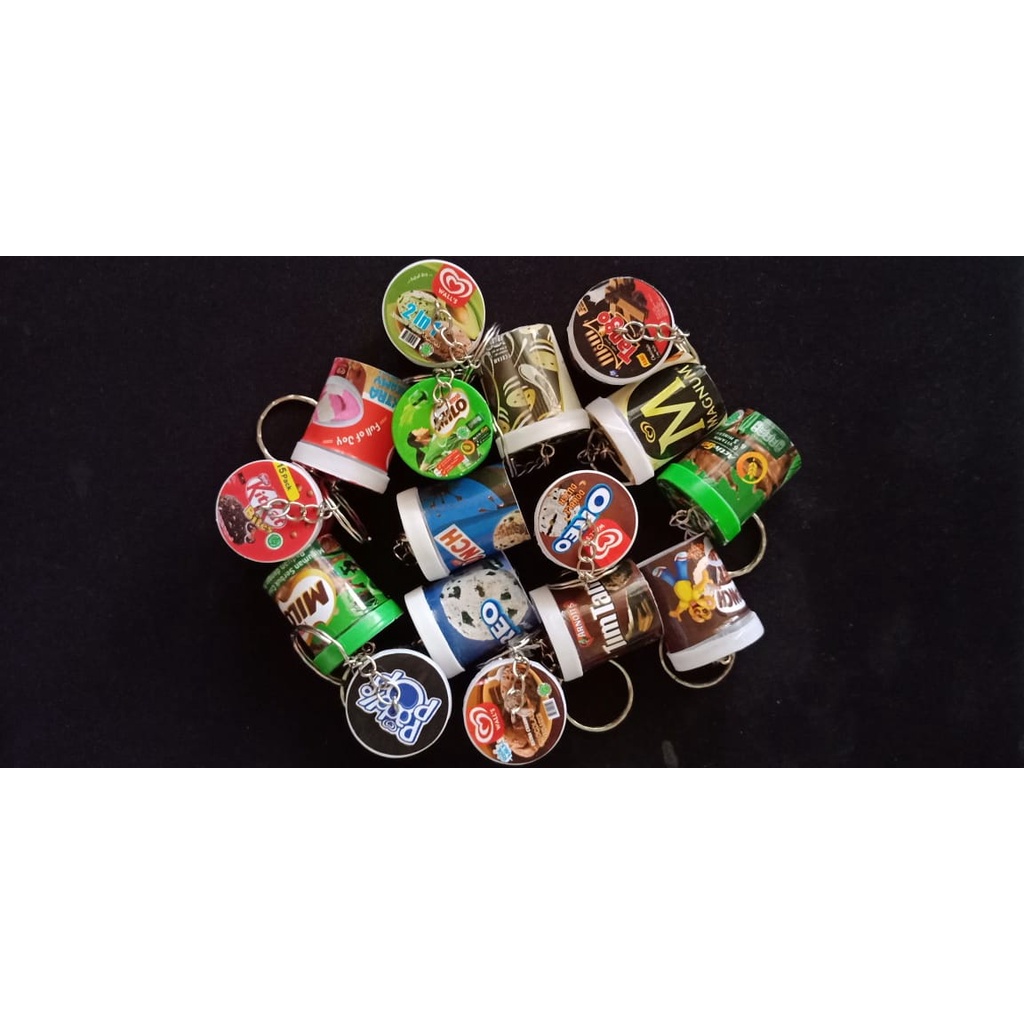 (Minimal 4 biji) Gantungan Kunci Unik Miniatur Ice Cream Cup-1