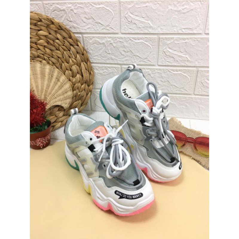 sepatu sport wanita belbe