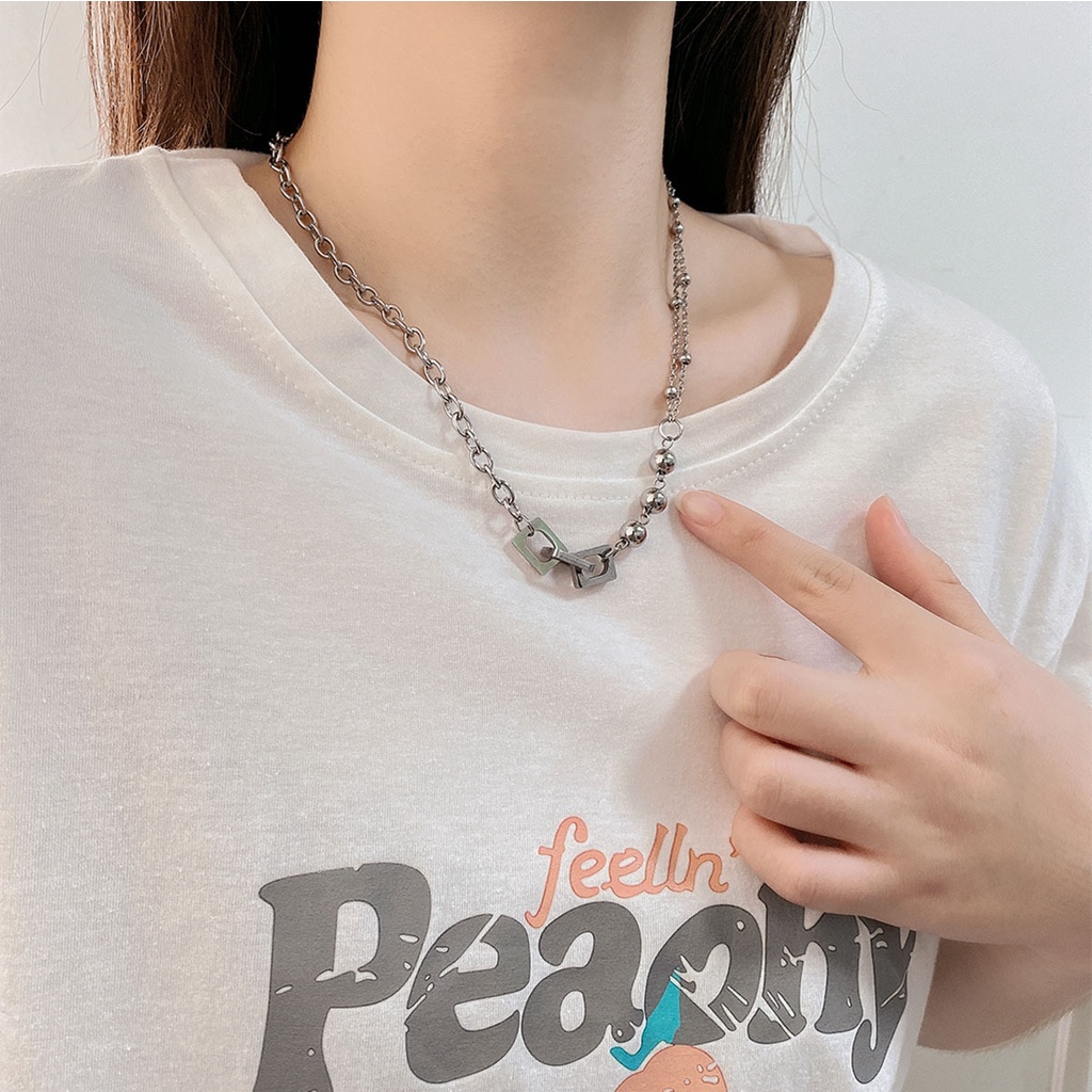 Elegan double-layer hollow square bola kalung pria dan wanita sama in niche desain hip hop sweater r