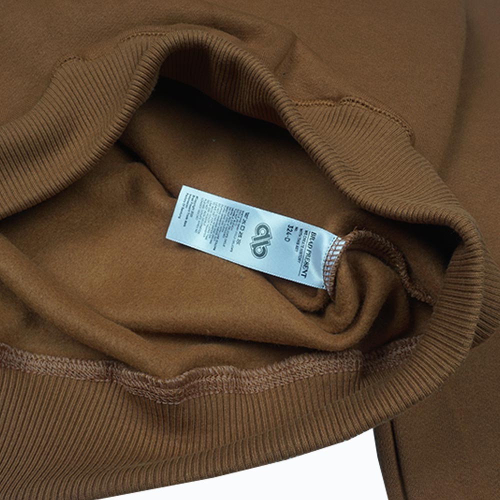 BRAD PRESENT ORIGINAL Sweater Crewneck Sweatshirt cowok brown motif neil amstrong seri NABRD 04