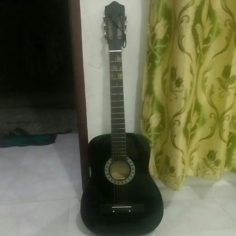 GITAR KAPOK