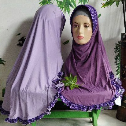 Hijab instan rimpel motif pet polka