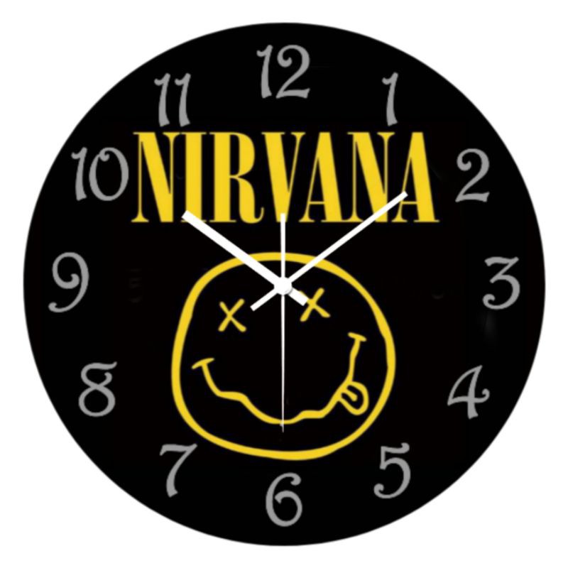 Jam dinding NIRVANA/Diameter:30cm.