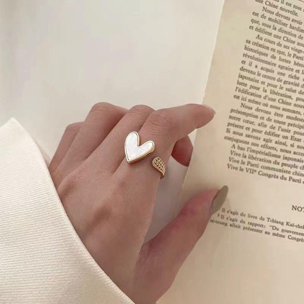 Mxbeauty Wanita Cincin Kepribadian Fashion Terbuka Rings Alloy Hadiah Hari Valentine Prop Aksesoris Jari Gesper