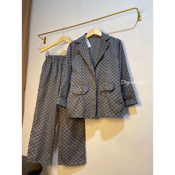 Set blazer wanita / setelan blazer set wanita / setelan blazer / stelan blazer wanita set / setelan blezer set wanita / setelan blazer wanita / one set/ BLAZER GC COKLAT IMPORT / one set GC premium / setelan Blazer