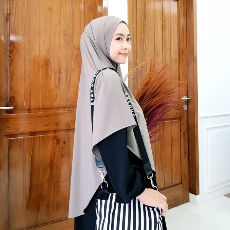 Jilbab Hijab Kerudung Bergo Khimar Instan Malay  Daily Syari Non Pet Hanin Jersey Premium Polos Antem Jumbo Terbaru Murah