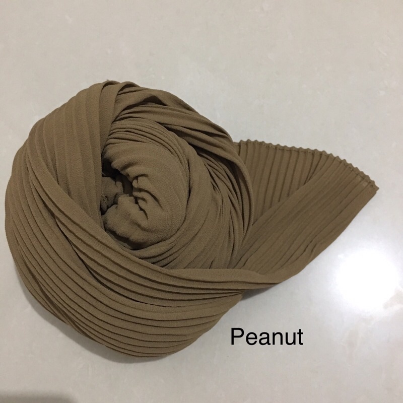 [TANPA GARIS TENGAH] FULL PLISKET PASHMINA pashmina plisket ceruty babydoll pasmina plisket-Peanut