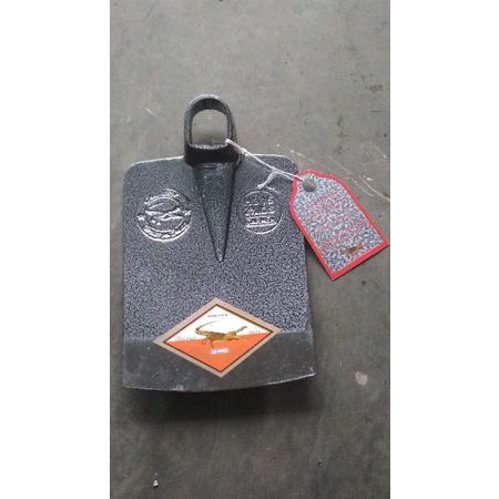 Cangkul pacul buaya mas Carmen import quality