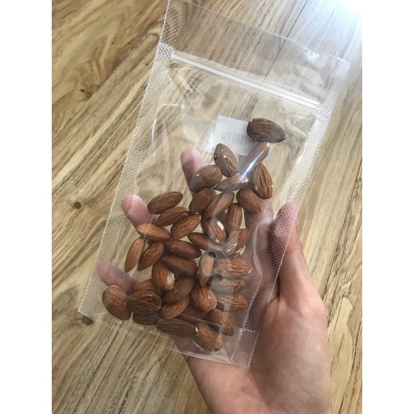 Kacang Almond