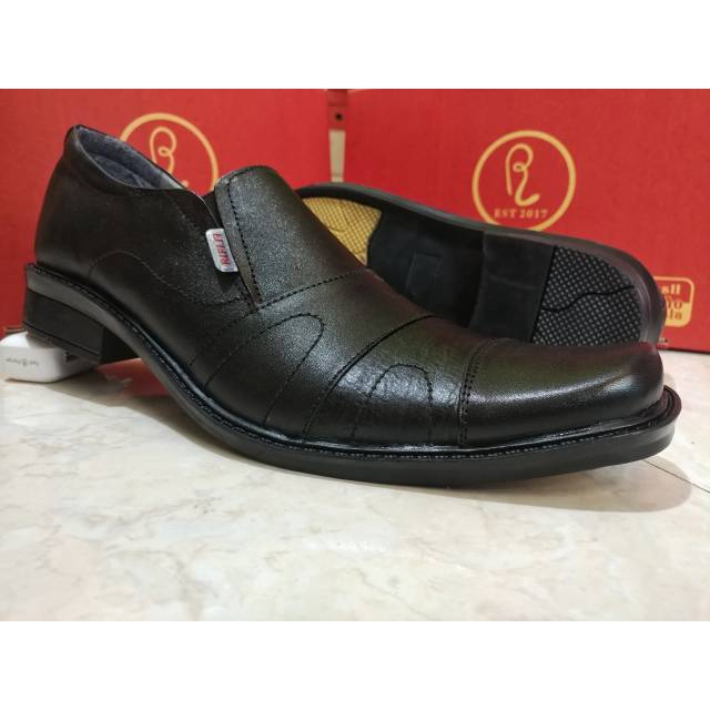 Sepatu pantofel pantopel pantovel pria kulit asli