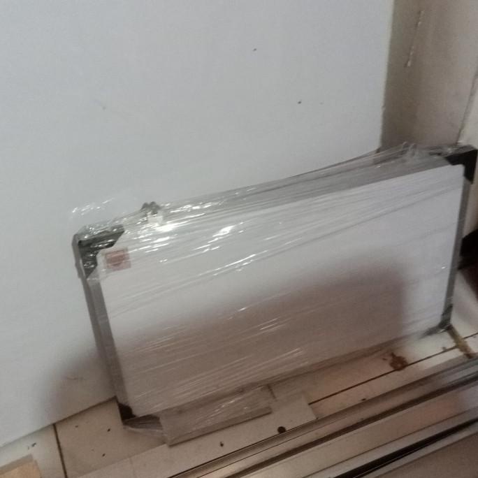 

] Whiteboard / Papan tulis gantung magnetic ukuran 50 x 90 cm