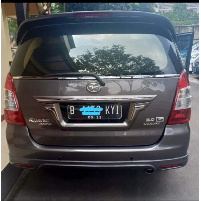 Spoiler innova luxury 2005-2015