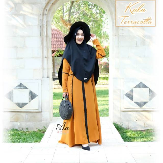 Kala by @.d.e.n hijab