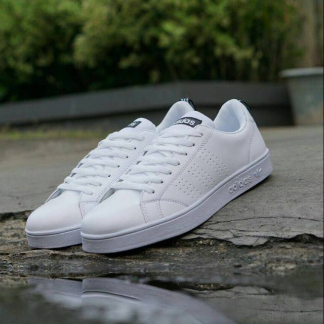 Sepatu adidas neo advantage