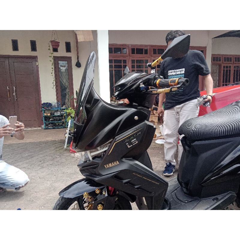 dudukan visor xeon gt125