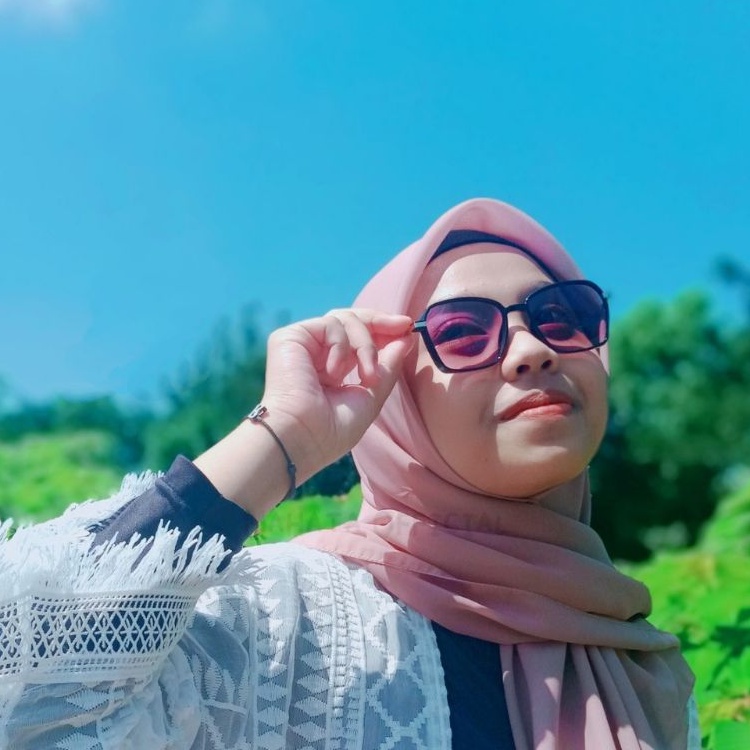 0KACAMATA BLUECROMIC  8829 // KACAMATA ANTI RADIASI // KACAMATA WANITA // KACAMATA MINUS // KACAMATA KEKINIAN//